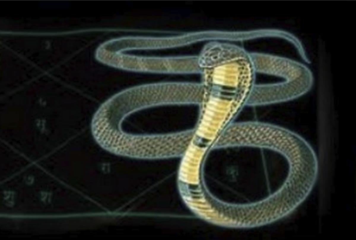 know about kaal sarp dosh in kundali and its effects