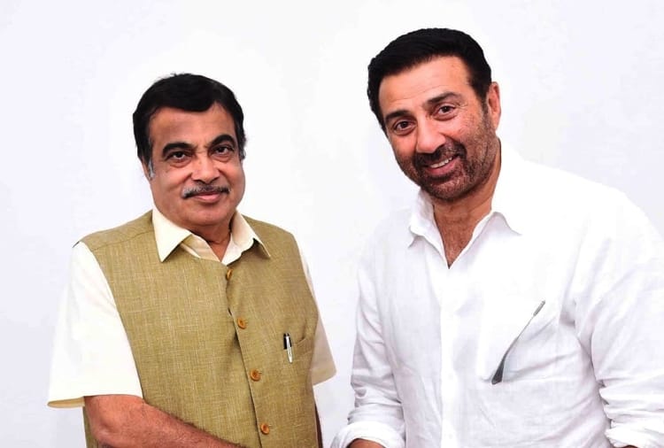 MP Sunny Deol meets Union Minister Nitin Gadkari