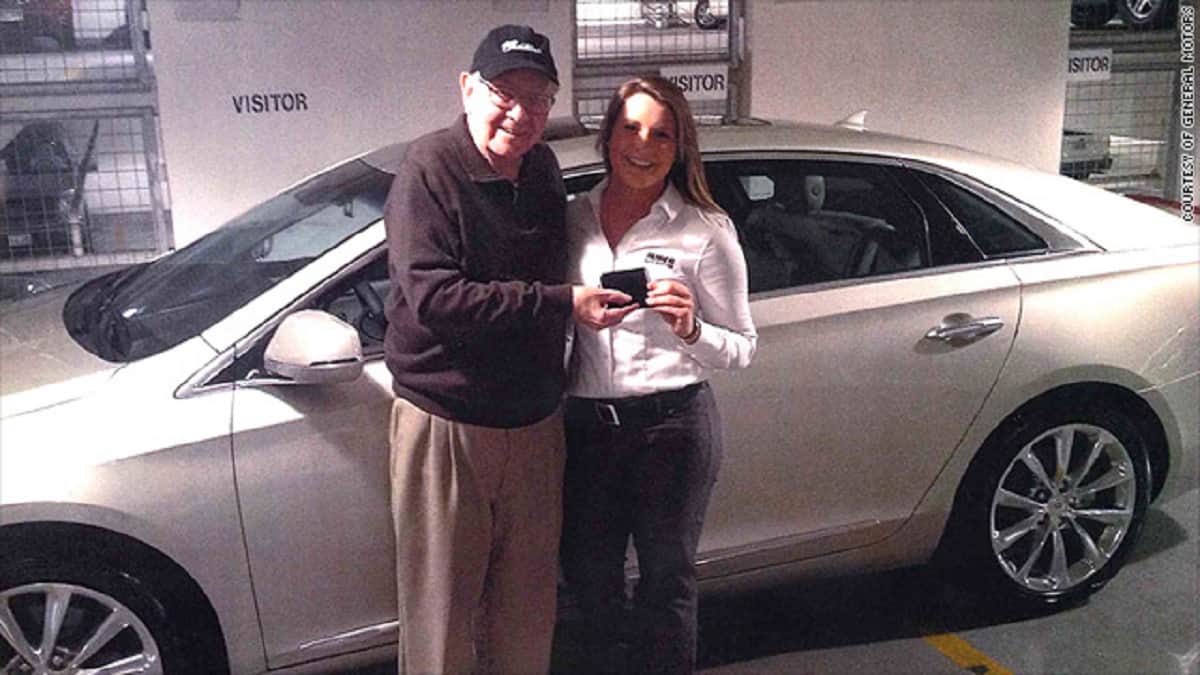 top world Billionaires drive cheap cars, larry page toyota prius to jeff bezos honda accord