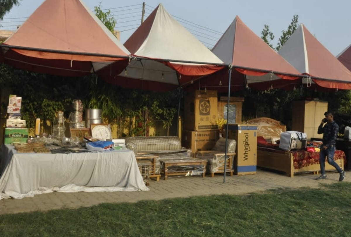 hapur groom get angry after his friend dont get rasgulla refuse to take bride to home
