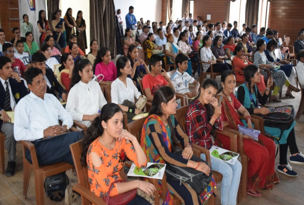 Amar ujala bhavishya jyoti samman 2019 in almora photos