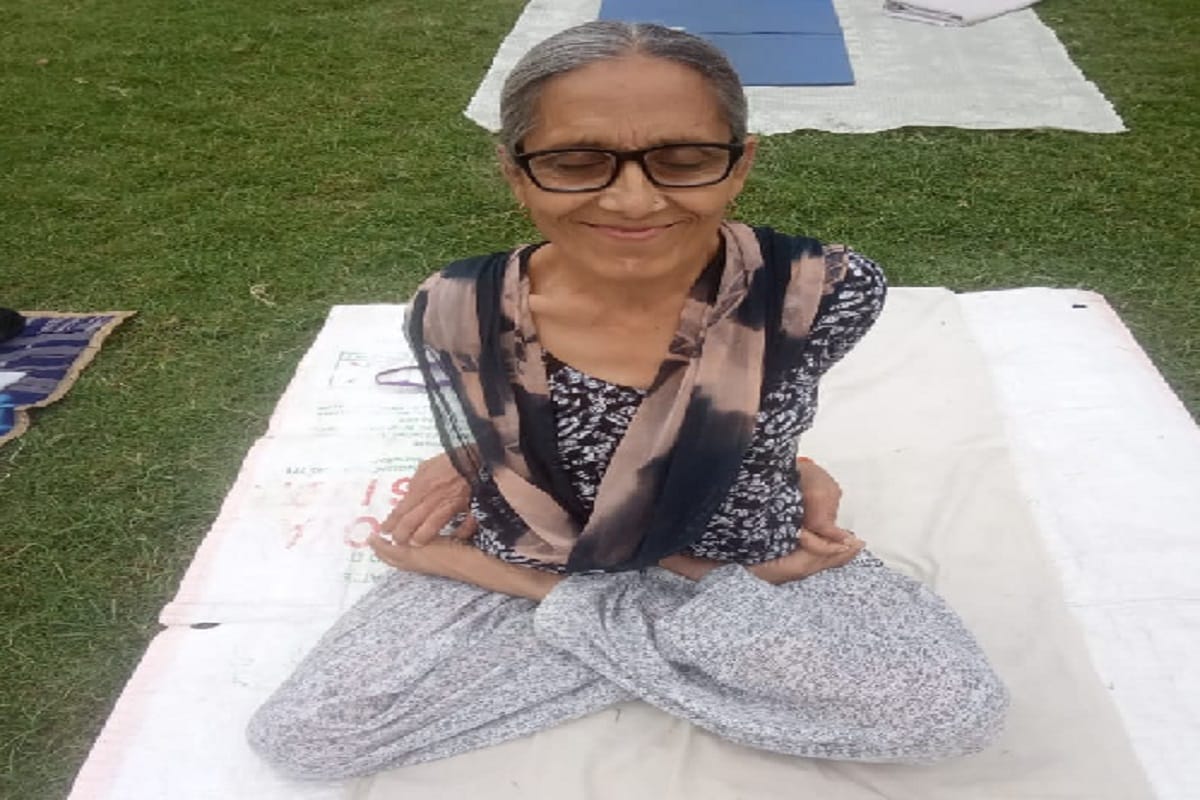 International Yoga Day 2019: These women ended their diseases by yoga in Meerut