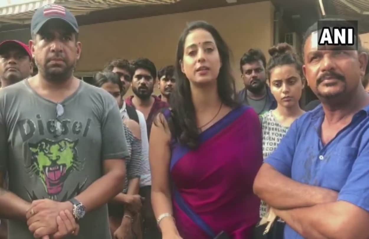 mahi gill reaction after goons attacked to web series fixer sets