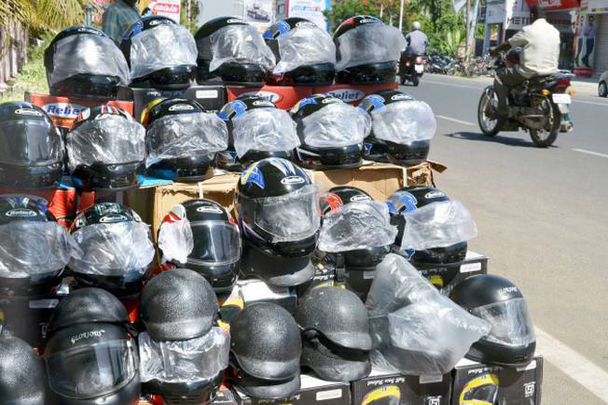 New Traffic Rule Challan can be Cut even After Wearing Cheap Helmet