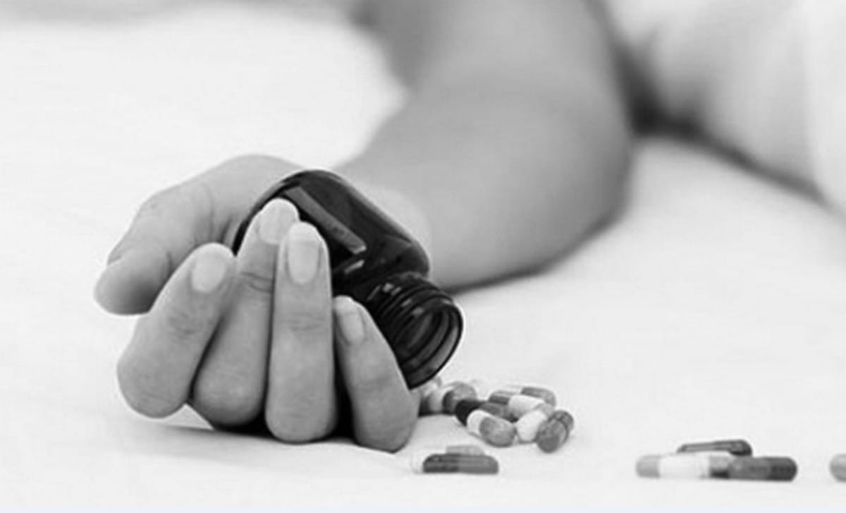 Girl swallowed poison in Batala of Punjab