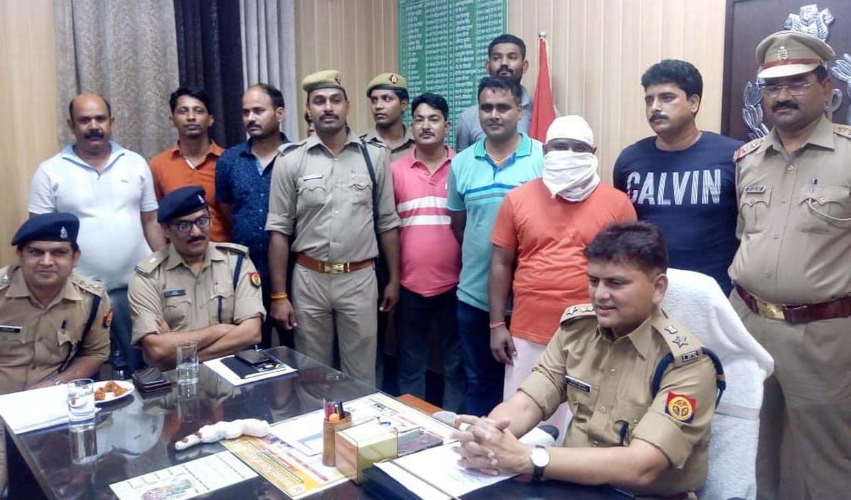 police catch praparty dilar Golikand Victim