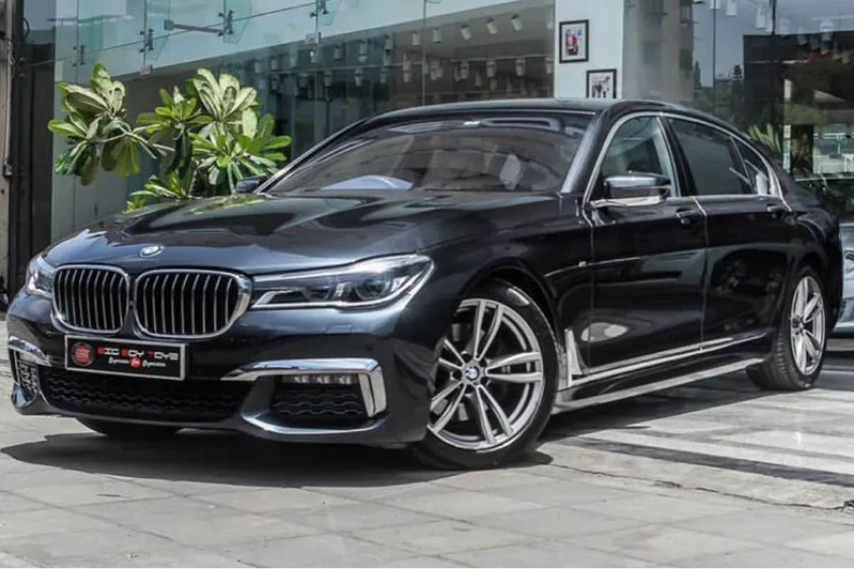 salman khan sister arpita khan sharma selling her bmw car