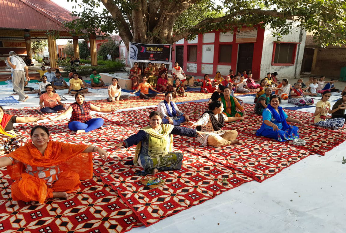 Aparajita 100 Million Smiles held yoga camps in mathura on world yoga day 2019