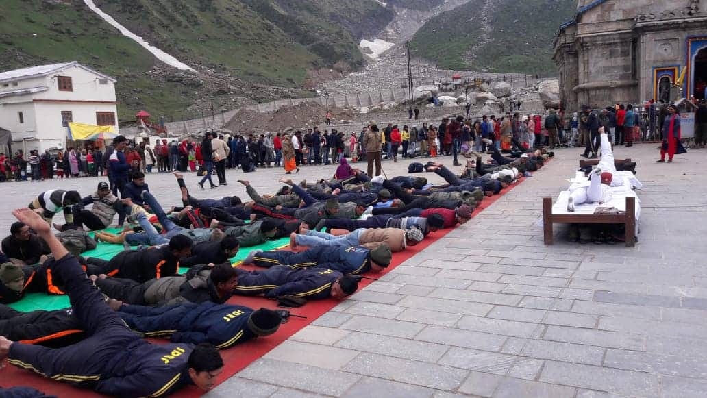 International yoga day 2019 yog in kedarnath temple