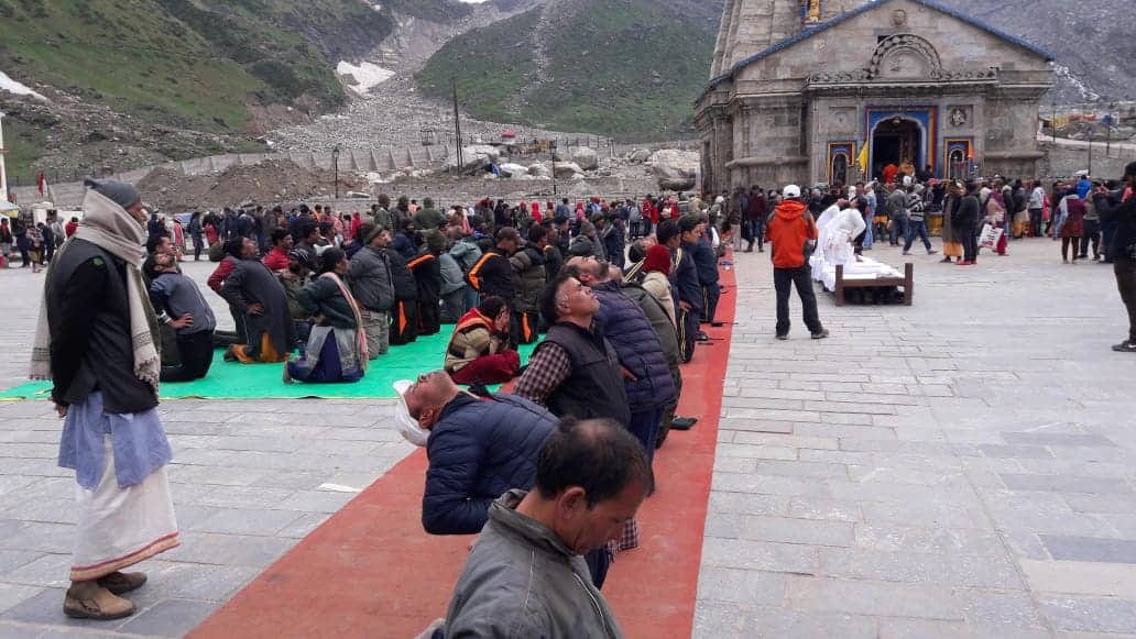 International yoga day 2019 yog in kedarnath temple