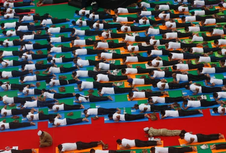 International yoga day 2019 Celebration at Sector 17 Plaza Chandigarh