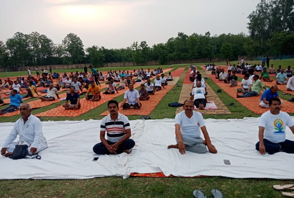 Pics of International Yoga Day Uttar Pradesh.