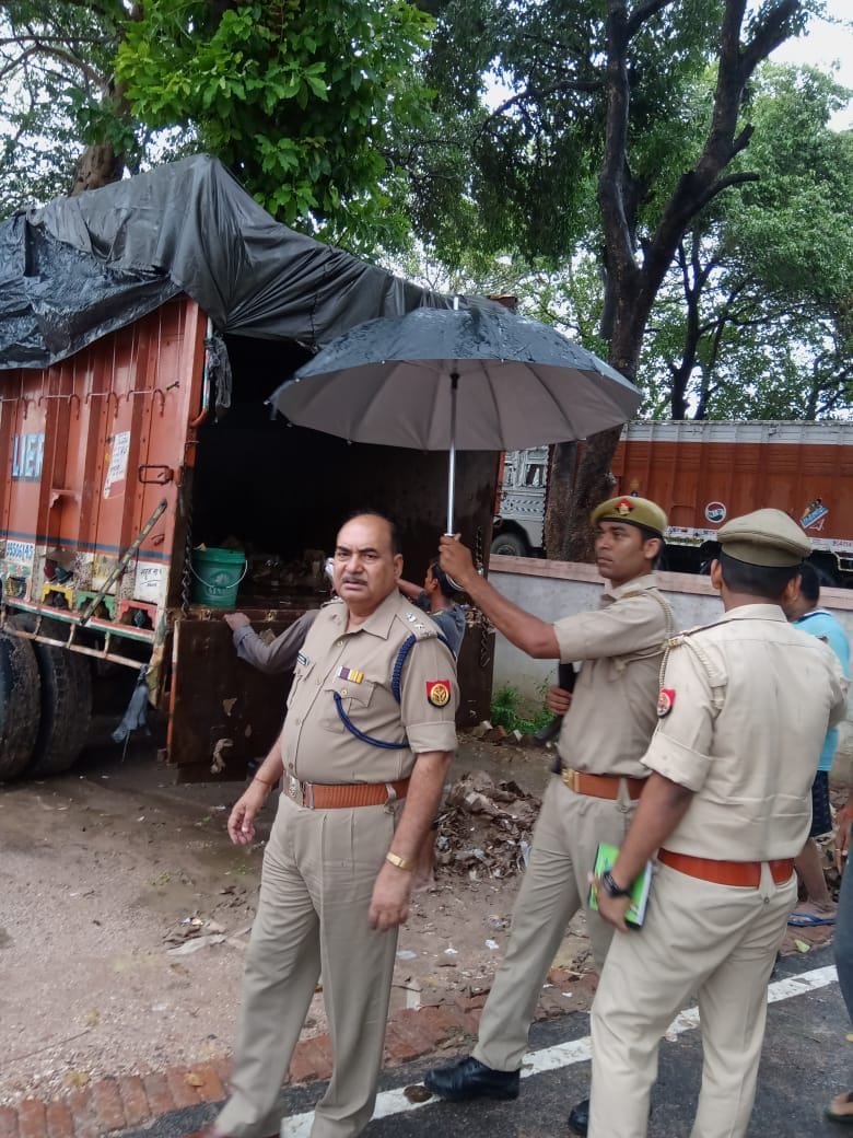 मईल पुलिस ने पकड़ी 20 लाख की शराब