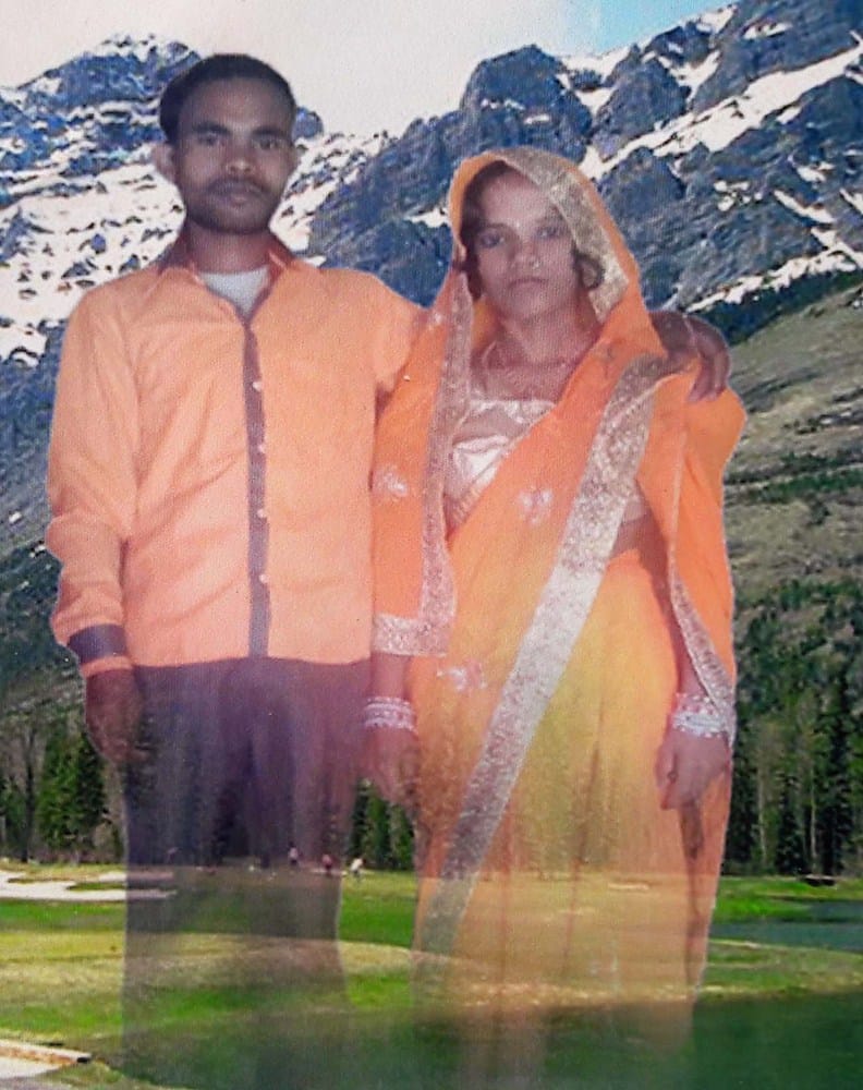husband and wife died in hospital