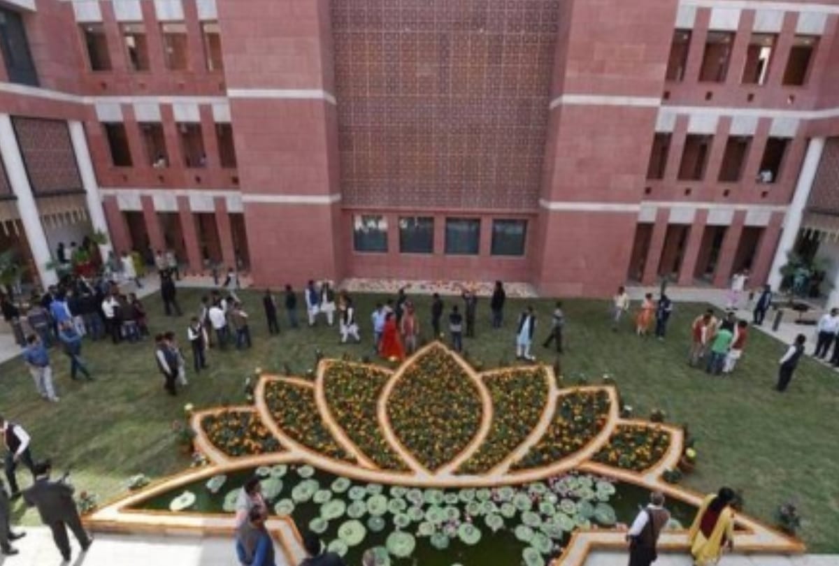 delhi police gets hoax call of bomb explosion threat to bjp head quarters