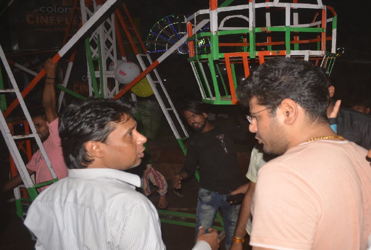 chaos in nauchandi mela in  meerut