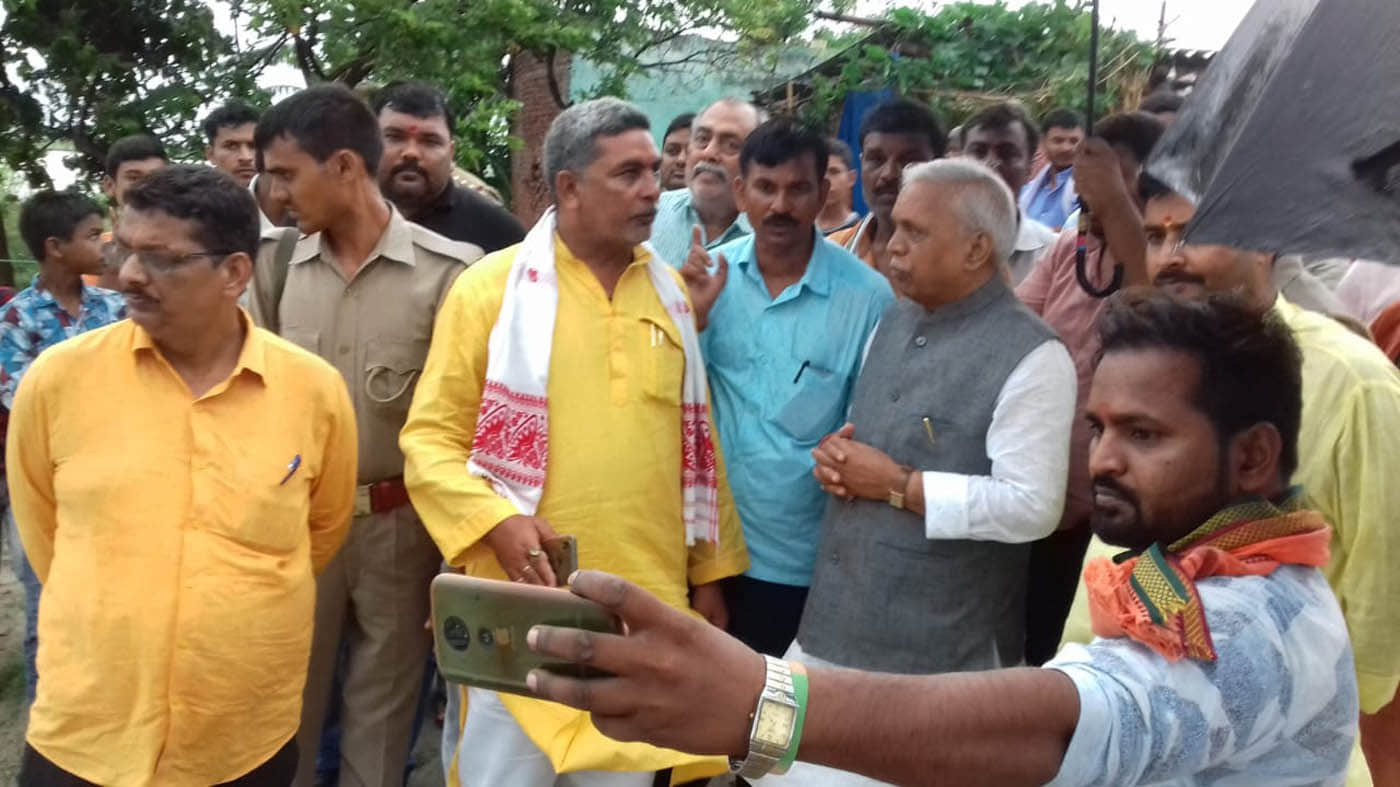 Union Minister Pankaj Chaudhary won first election of councilor in Gorakhpur