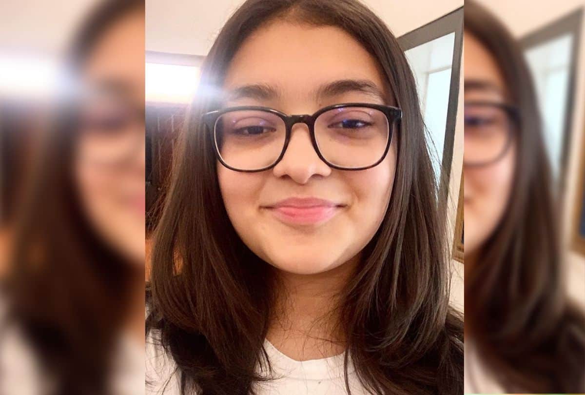 smriti irani reacts when classmate trolled to her daughter