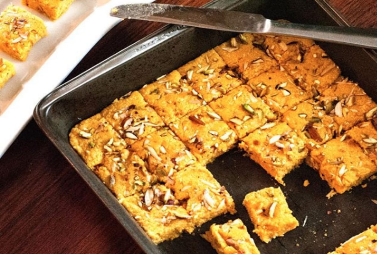 make mango kalakand with this easy recipe
