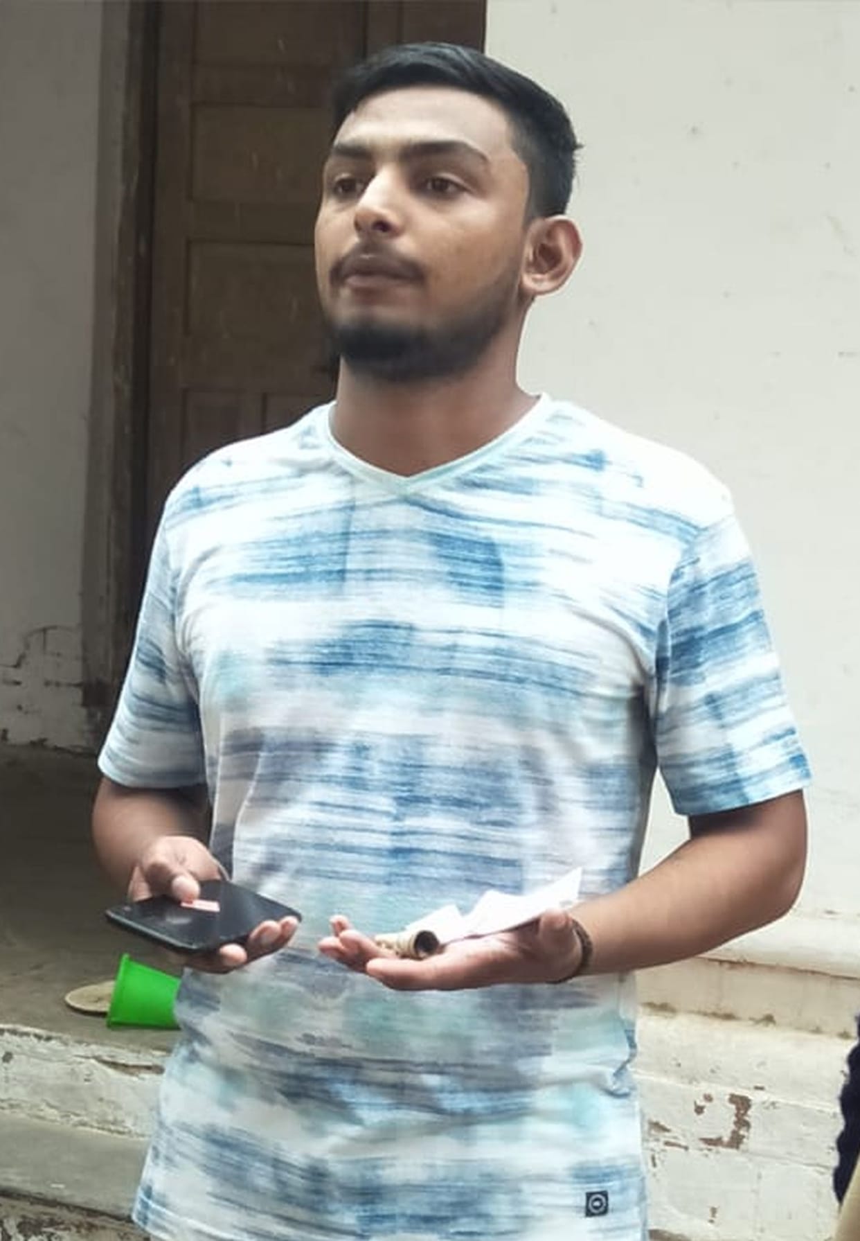 The prisoner Spoke, the companion was mobile
