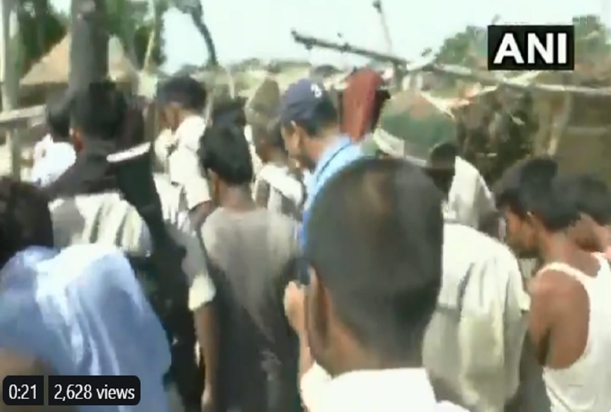 Bihar : Villagers arrest LJP MLA of Lalganj, Raj Kr Sah