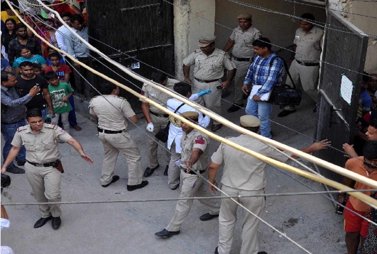 mehrauli murder case, husband brutally cut down neck of wife and three children