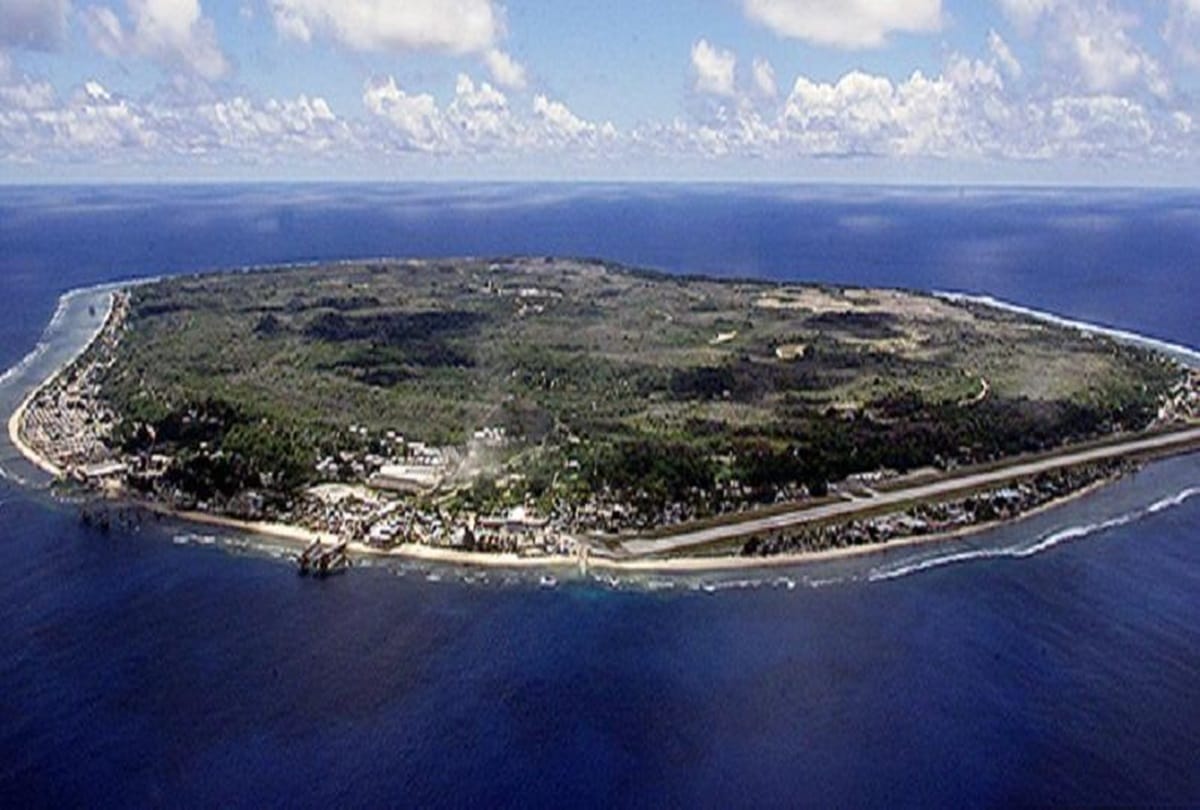 Know top 5 Smallest Country in World