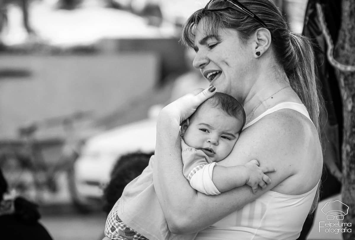 experts tells right time and age to move baby to own room