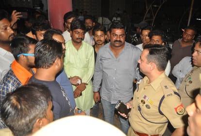 fire on brother of bjp neta in lucknow reffered to trauma centre