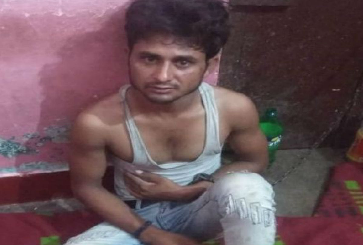 attempt to kidnap the girl by molester in etah