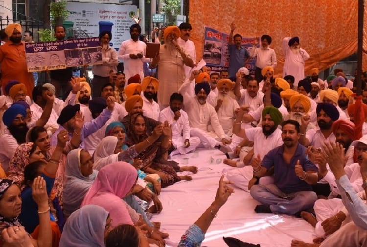 Akali Dal protest against Punjab government in Ludhiana