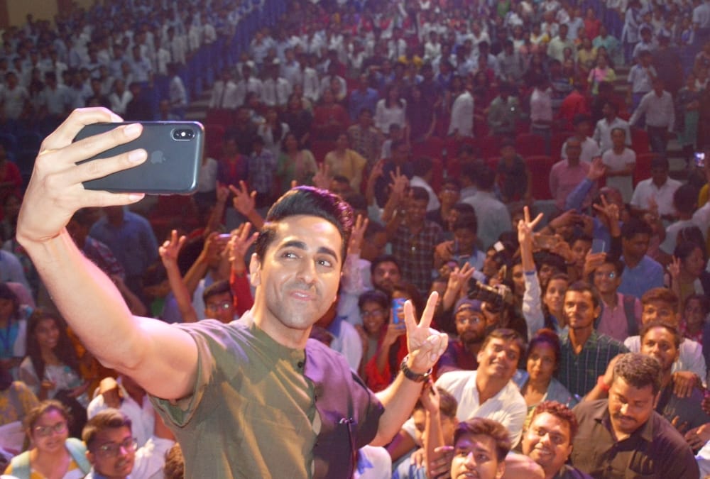 Ayushmann Khurrana answers to lucknow fans in amar ujala police paathshala program