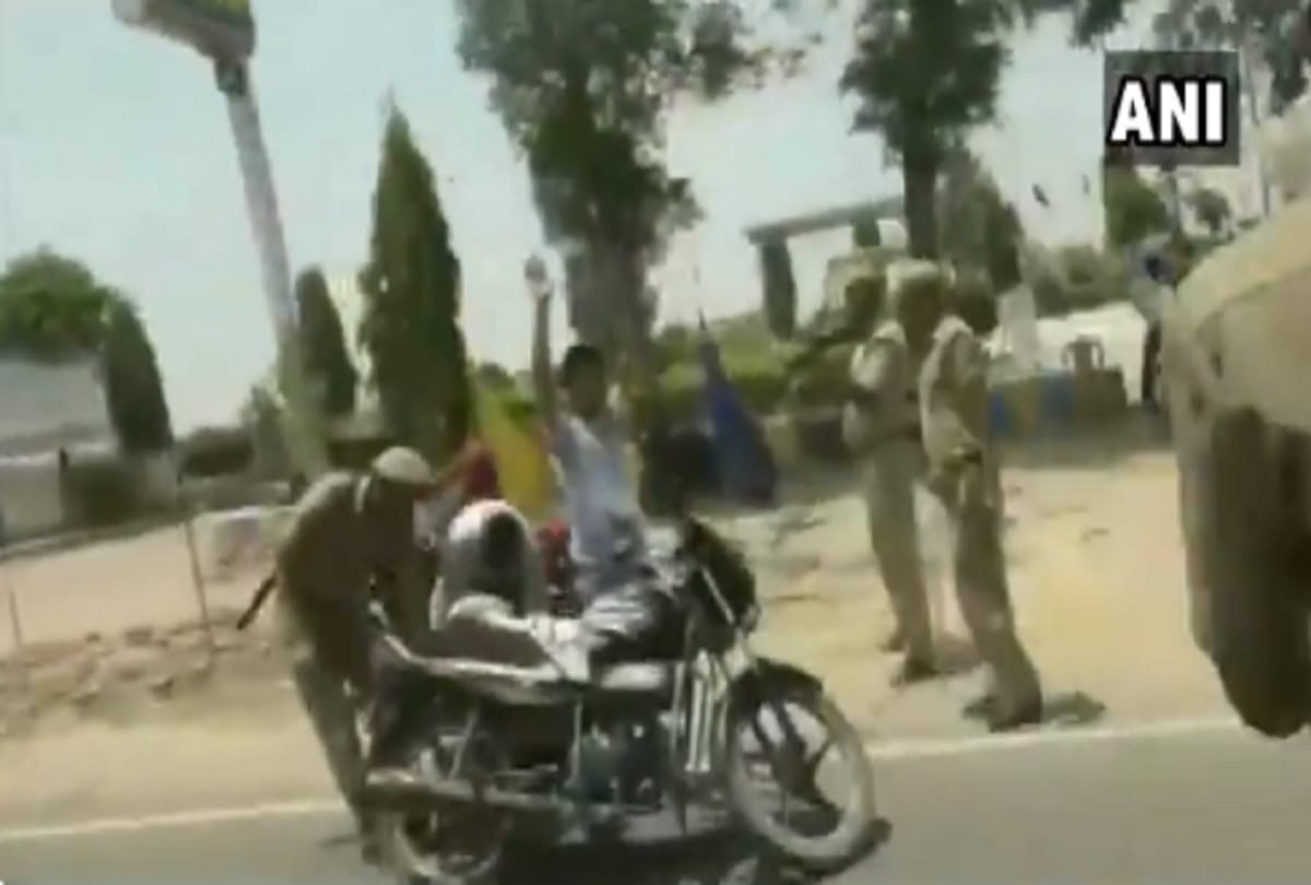 Video being viral of Police vehicle checking on gun point at in Wazirganj Badaun UP