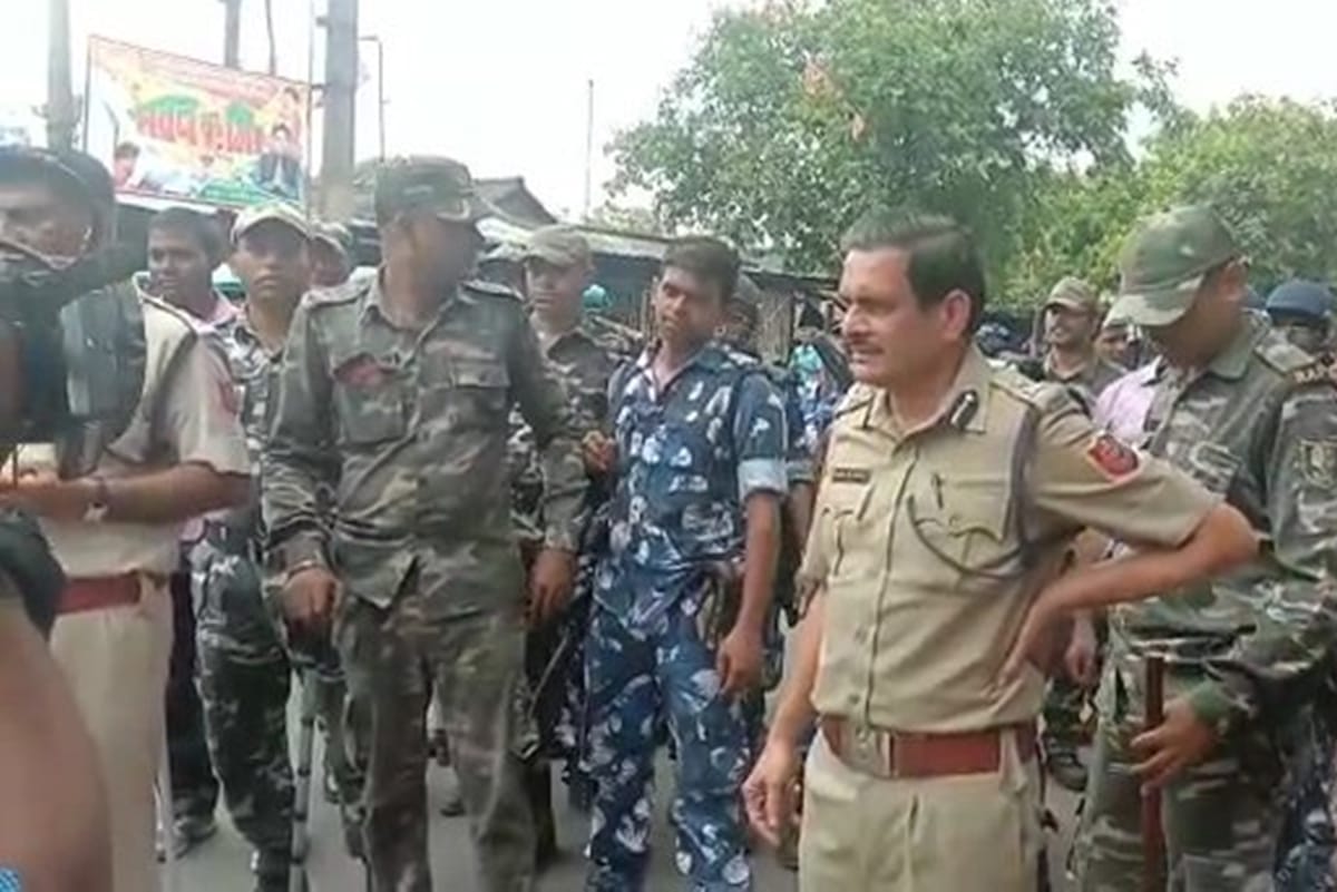 West Bengal: Around 50 bombs recovered from Kakinara area under Bhatpara Police Station limit