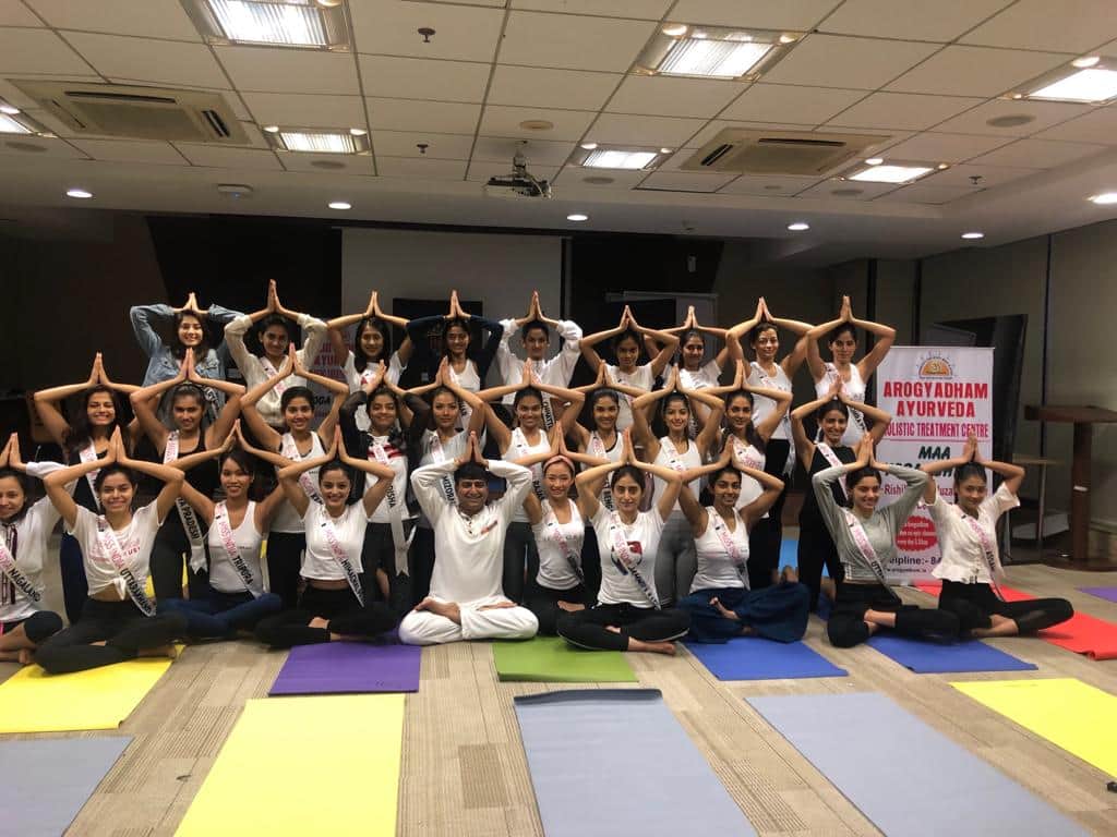 Yogi Amrit Raj gave Mantras of victory to Miss India 2019 Suman Rao