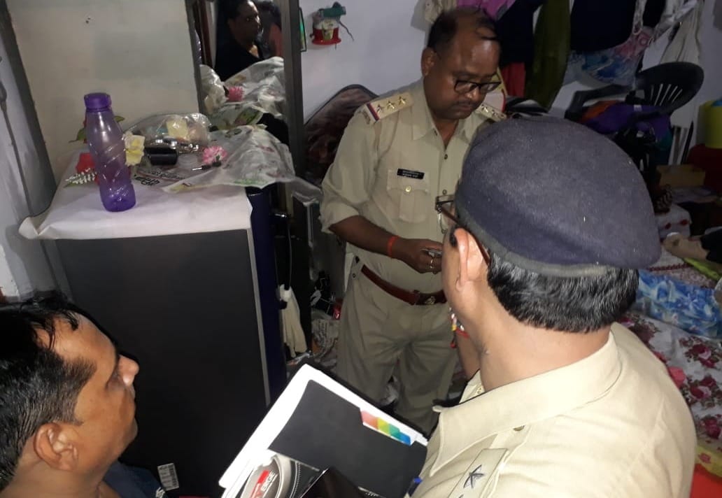 Robber killed lab technician and one caught in jaunpur