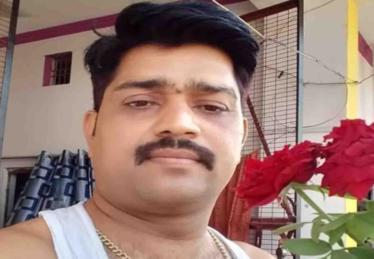 road accident in farrukhabad one people died and two injured