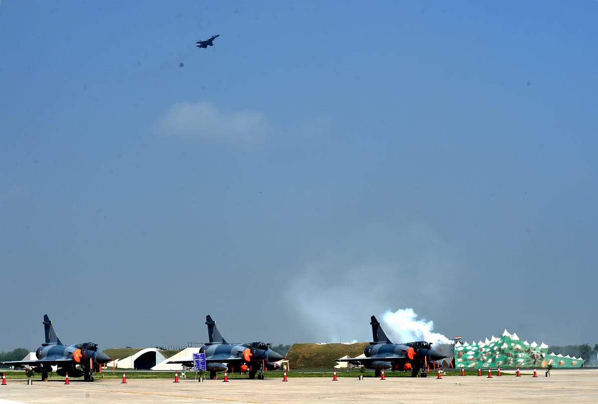 Indian Airforce IAF recreate scenes of Tigar Hill after 20 years, Know major incidents of Kargil War