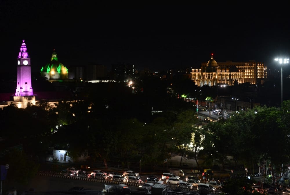 See some beautiful pics of lucknow.