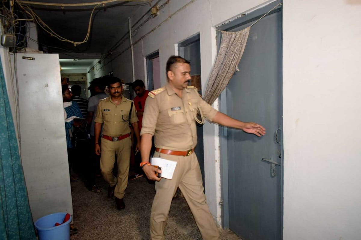 BHU junior resident suicide note will open reason of hang in varanasi