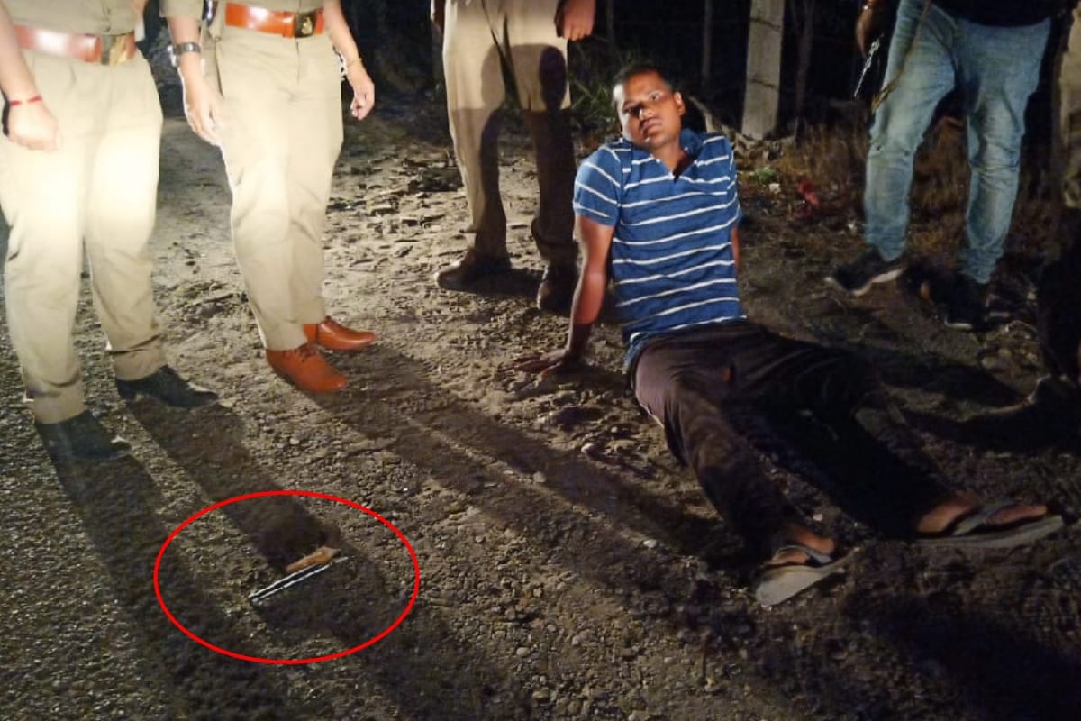 UP Police make photo session of badmash after Encounter in Meerut