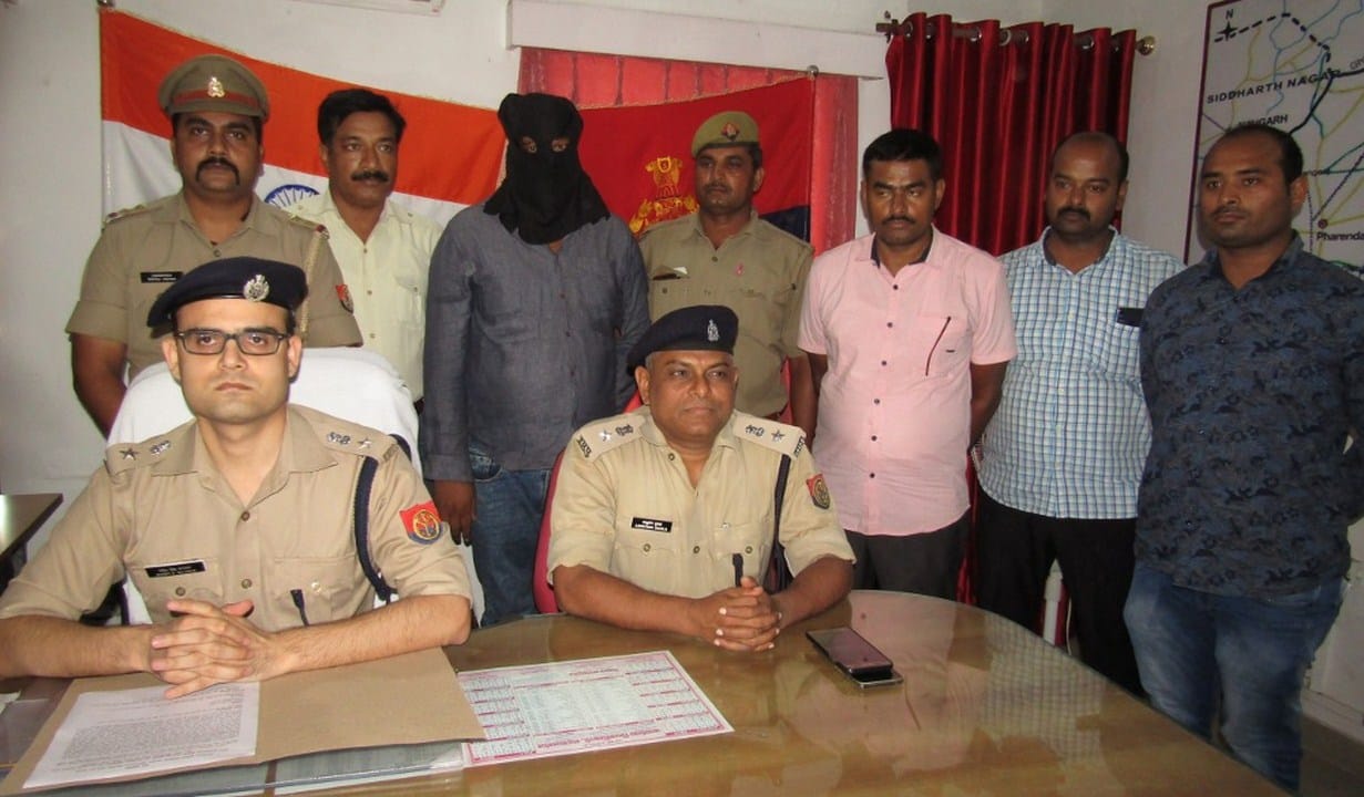 Police armored prize crook