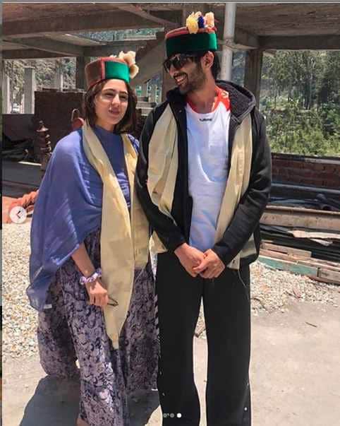 sara ali khan congratulate kartik aaryan for grab role in dostana 2