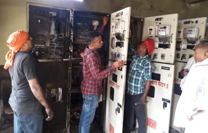 Power sub station set fire electric supply stop in varanasi sarnath
