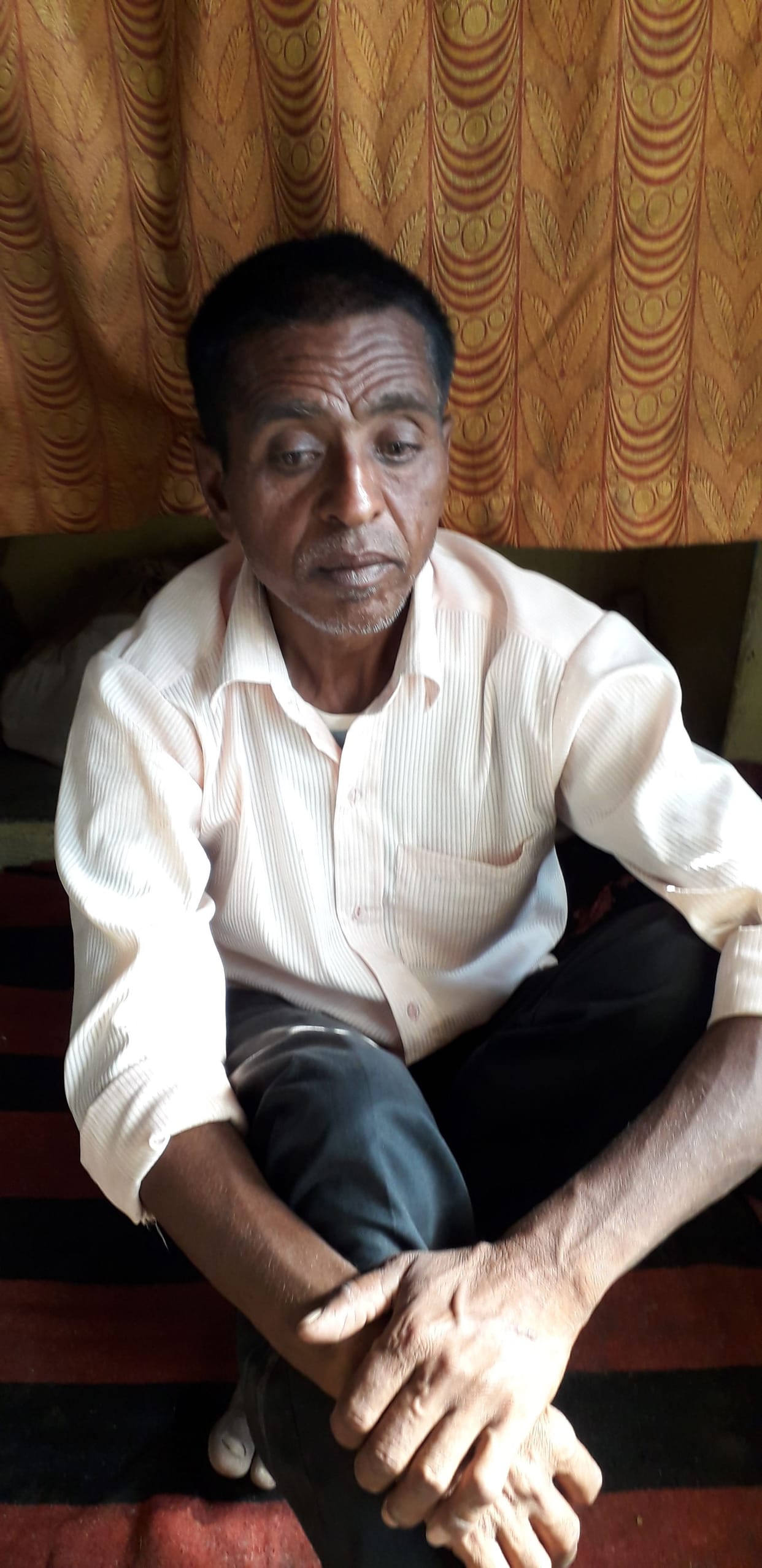 accused arrest in try to rape with child