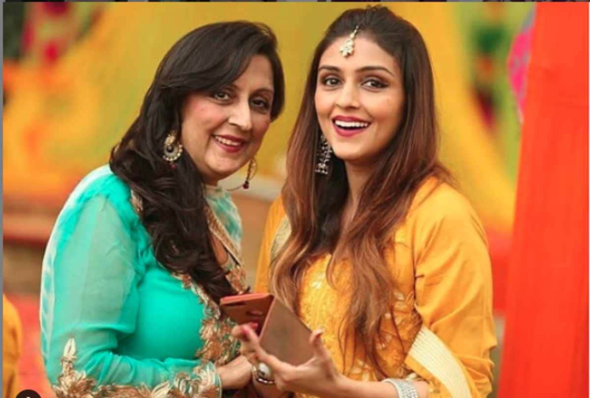 aarti chabria got married with visharad beedassy