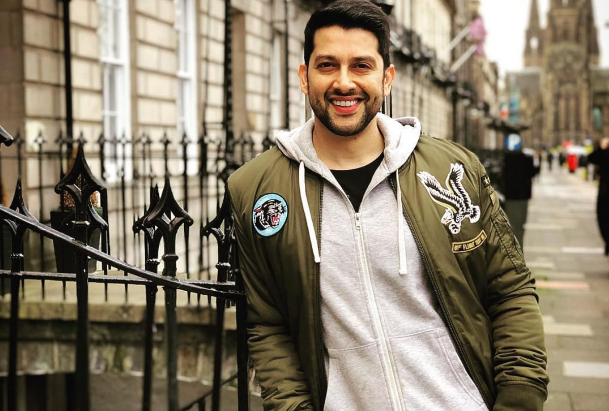 aftab shivdasani emotional when a fan share 90s ad film