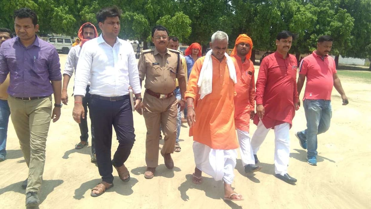 CM will coming in ballia to attend a group merrage function