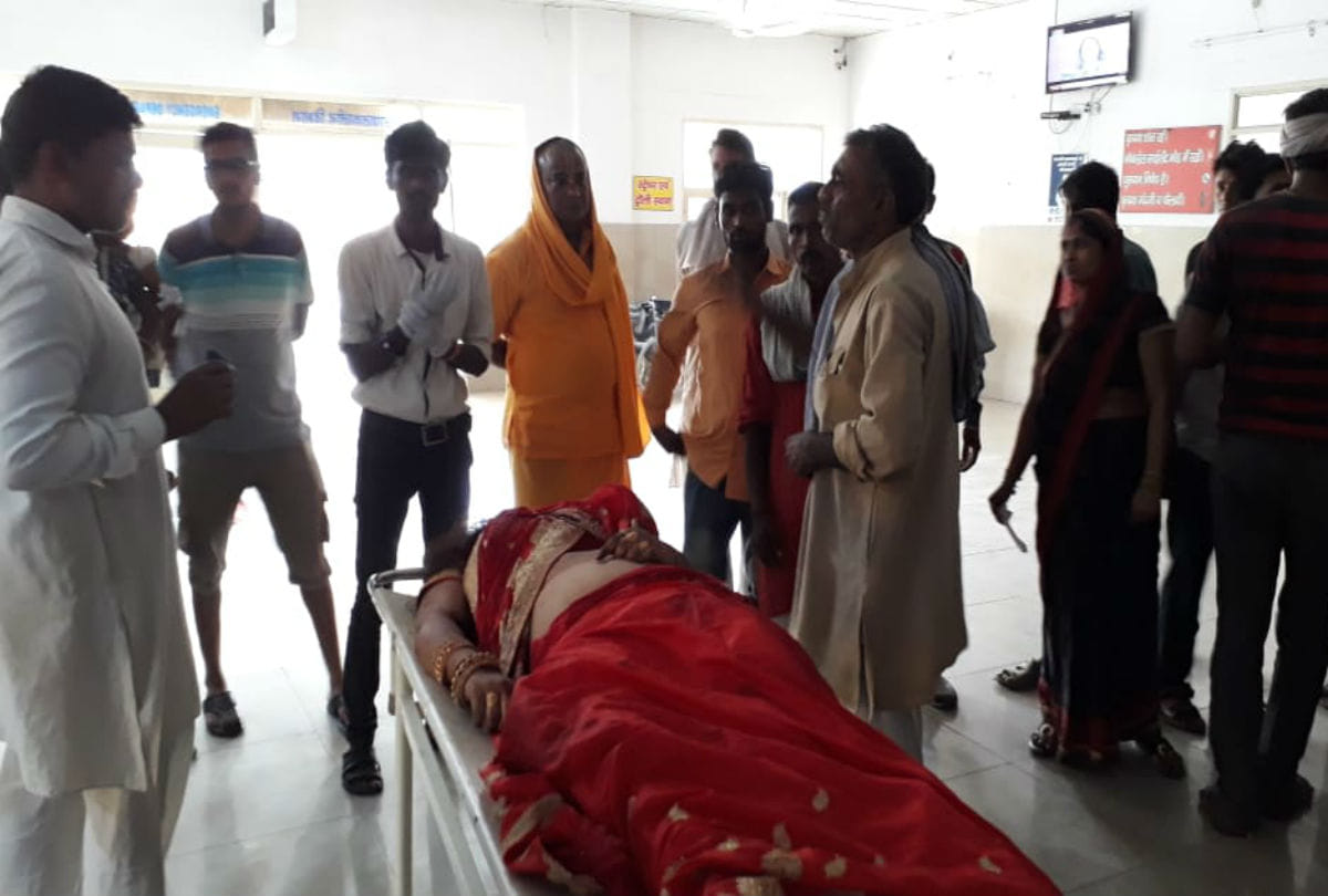 groom death bride injured in road accident in mathura