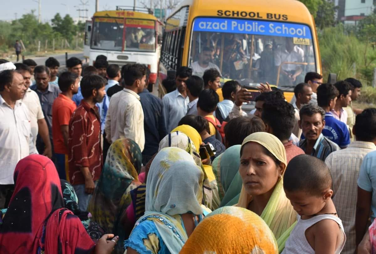 bulandshahr miscreants run car over 4 of a family two women died after protest against girl assault